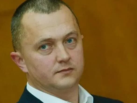 На Закарпатті міський голова Рахова заявив про дострокове складання повноважень