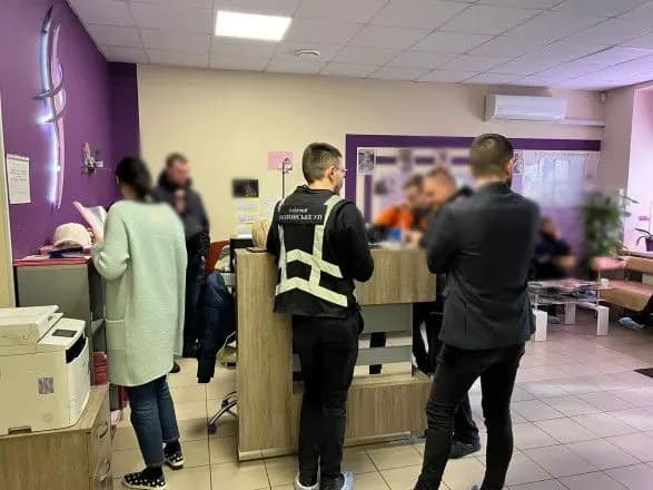 Справа про торгівлю новонародженими: організатора відправили під арешт без застави