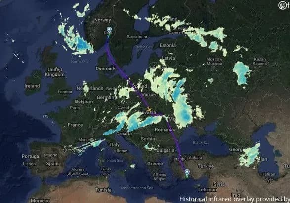 Турецький літак випадково залетів у повітряний простір України — NRK