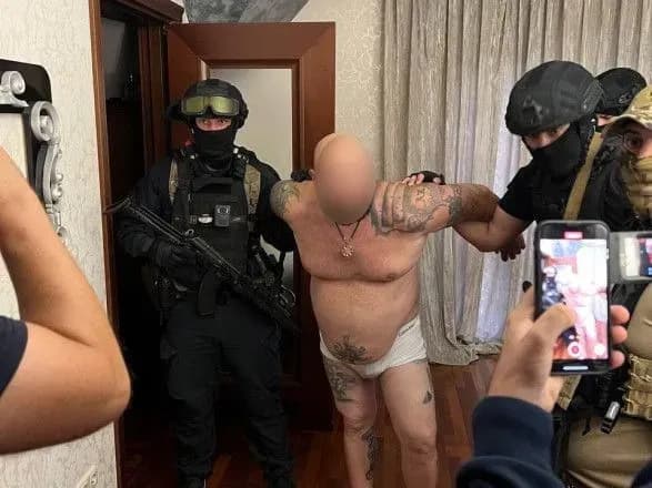 Полицейские ликвидировали международный канал торговли людьми