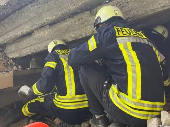 росіяни обстріляли 10 громад Сумщини за день