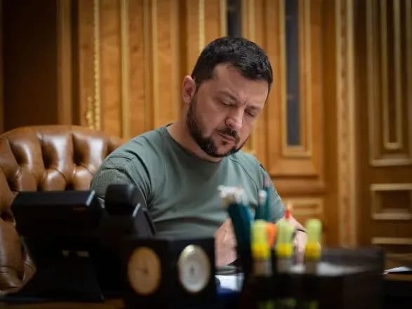 Глобальний саміт миру, безпекові гарантії та "зерновий коридор": Зеленський повідомив подробиці розмови з прем'єром Японії