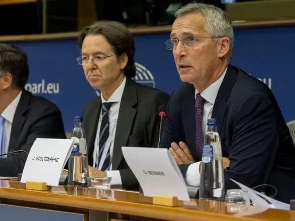 "Розслідування триває": Генсек НАТО відреагував на повідомлення Румунії про інцидент із російським дроном