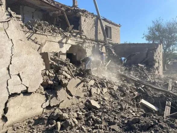 Окупанти скинули авіабомбу на Одрадокам‘янку на Херсонщині: троє людей загинули