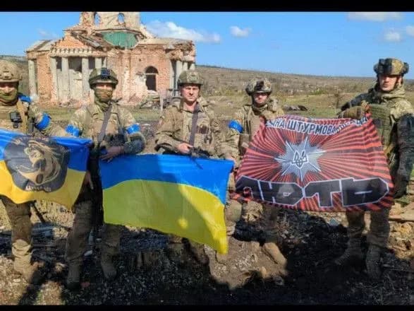 У Кліщіївці на Донеччині ведуться активні штурмові дії