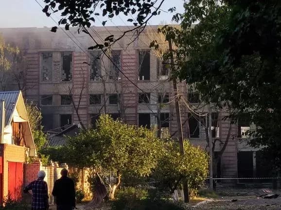 Ранковий обстріл житлового району Херсона - фото