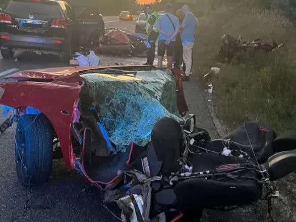 Смертельна ДТП за участю чотирьох авто у столиці: поліція встановлює обставини події