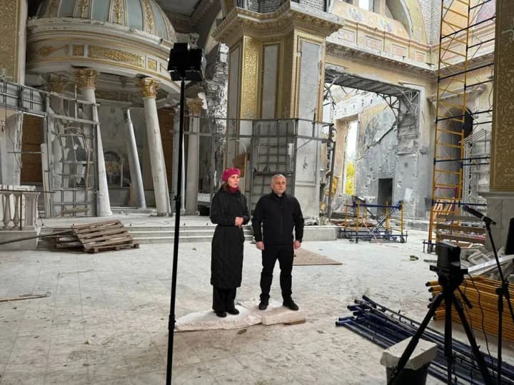 Odesa authorities show Sun and Fox the barbarism of the Russian Federation on the example of the destruction of the Transfiguration Cathedral