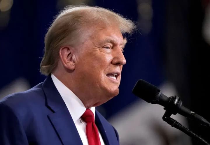 Трамп назвал нелегальных иммигрантов "животными" на фоне жесткой антимигрантской риторики