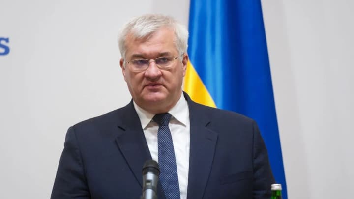 Сибіга на засіданні Ради Україна-НАТО закликав посилити тиск на рф для примусу її до миру