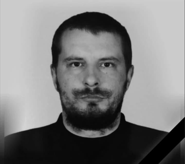 Здетонував ворожий FPV-дрон: на Сумщині під час розмінування загинув старший сапер ДСНС Олег Петренко