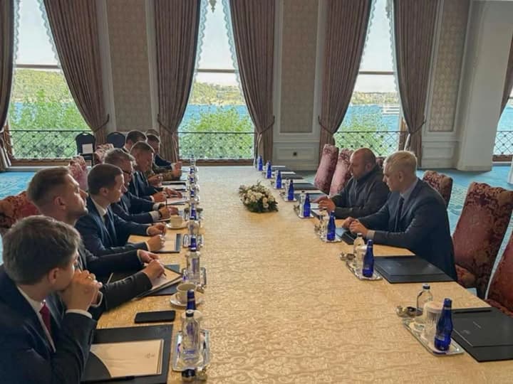 Умєров про перемовини з рф: Україна готова до припинення вогню й виступає за зустріч лідерів