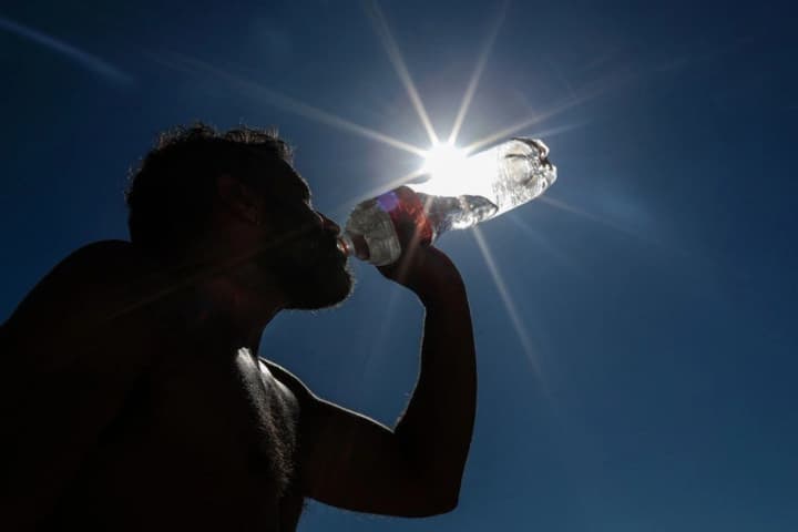 France suffers from heatwave: temperature records set in over 20 cities