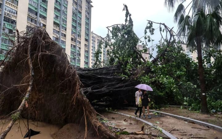 Hong Kong recovers after devastating Typhoon Ragasa: airport and part of infrastructure reopened