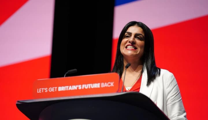 UK government tightens migration policy, refugee status to be regularly reviewed