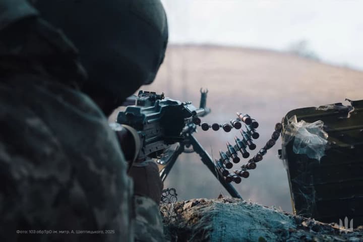 112 combat engagements recorded at the front, enemy actively operating in three directions - General Staff