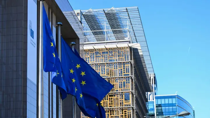 Лидеры ЕС продолжат обсуждение использования замороженных активов РФ для Украины 18 декабря