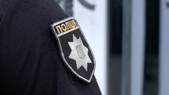 Ужасная находка на Киевщине: в Белогородке обнаружили распятое животное без кожи, полиция ведет следствие