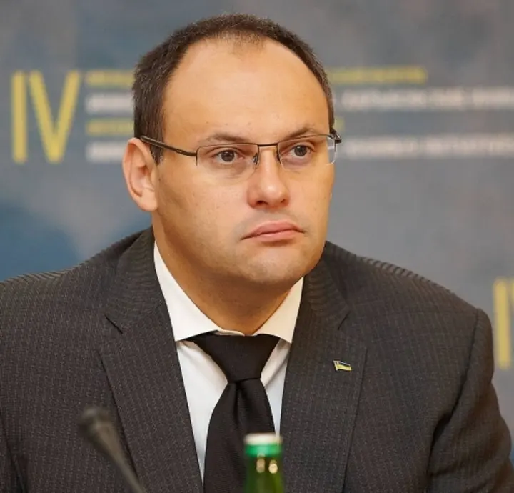 Колишній урядовець часів Януковича "заробив" на угоді з прокурорами САП і будує курорт на Закарпатті - експрокурор