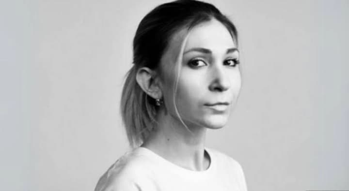 Правительство начинает выплаты за гибель или ранение журналистов: первую получит отец умершей в российском плену Виктории Рощиной