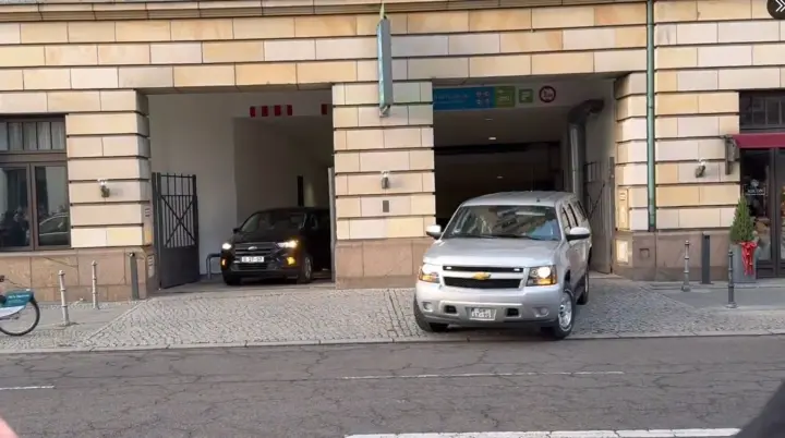 Witkoff and Kushner left Merz's office and went to meet with Zelenskyy