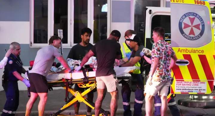 World leaders shocked: politicians' reaction to deadly antisemitic attack on Bondi Beach in Sydney