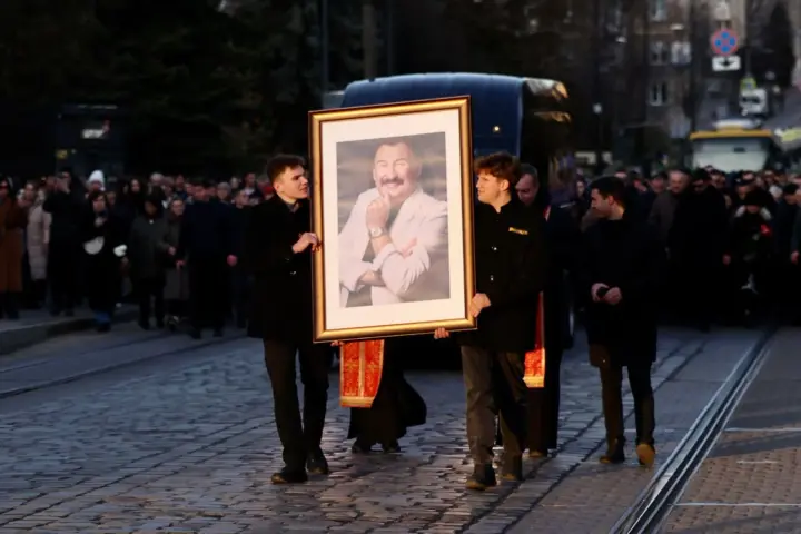 Stepan Higa's funeral in Lviv: thousands of people came to bid farewell to the People's Artist of Ukraine