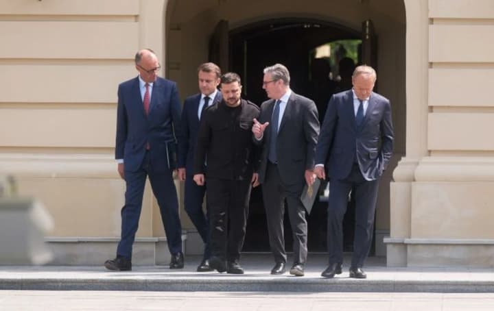 "The decision on territories will be made by the people of Ukraine" - joint statement of European leaders