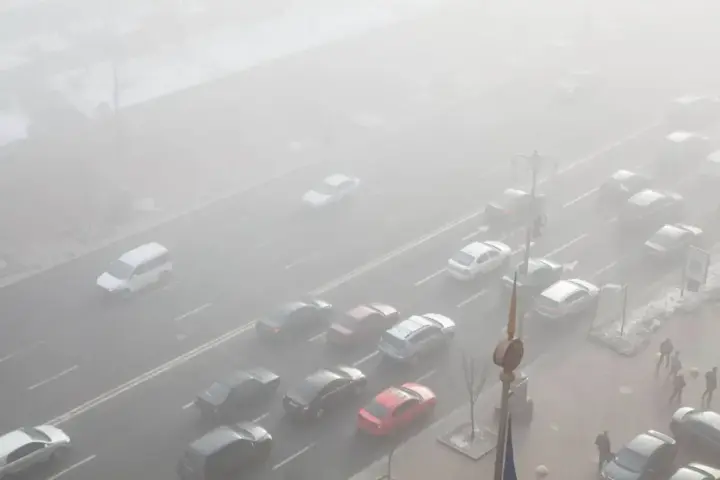 Киевскую область накроет туман 17 декабря: объявлен I уровень опасности