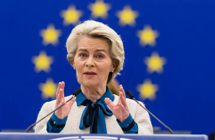 Україна повертатиме борг ЄС лише після отримання репарацій від росії - Урсула фон дер Ляєн