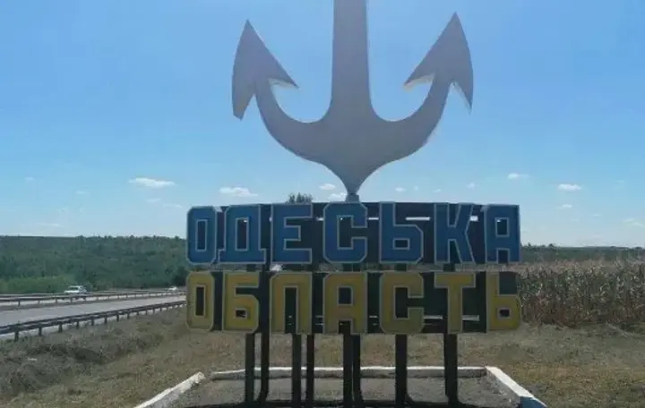 Massive Russian attacks on Odesa region: authorities are looking for alternative routes for transport in southern Ukraine
