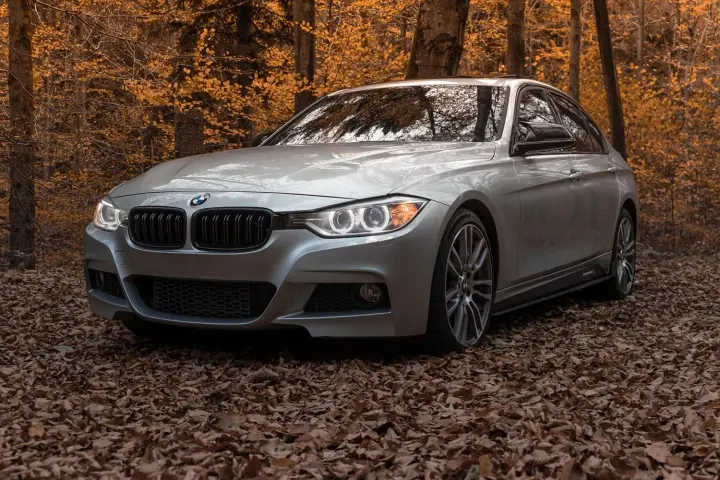 BMW відкликає майже 37 тис. автомобілів у США