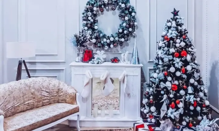 Где лучше ставить елку, чтобы избежать пожаров и сохранить праздничное настроение