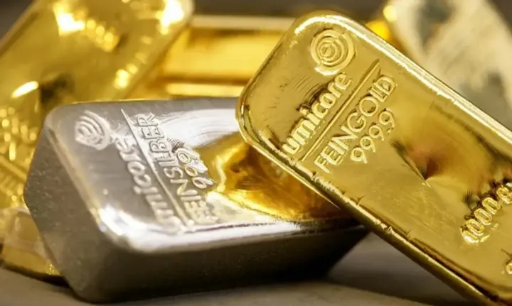 Gold and silver again broke the record in value amid tensions between the US and Venezuela