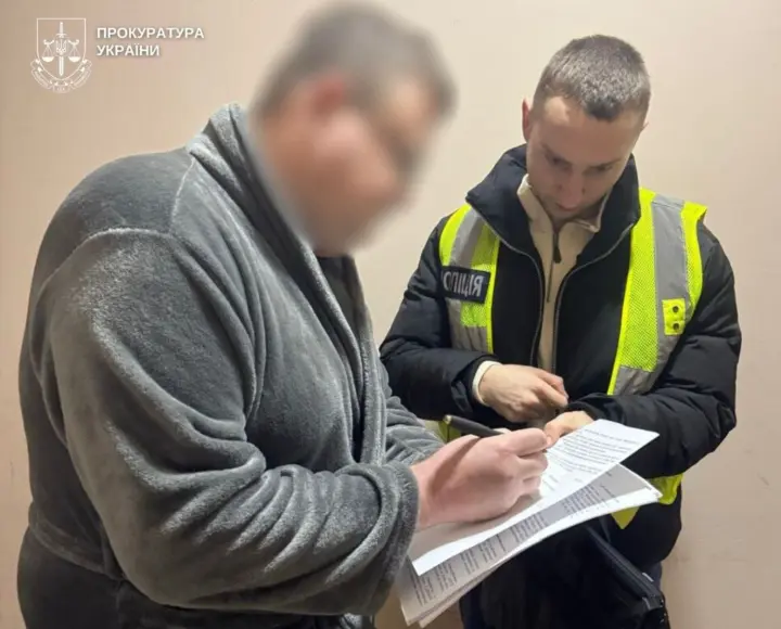 Посадовців "Київзеленбуду" підозрюють у розтраті 1,2 млн грн на ремонті Гідропарку