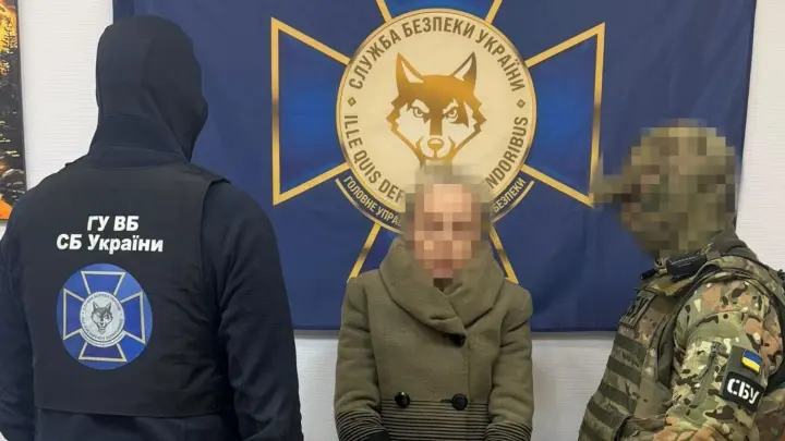 Pretended to walk dogs: SBU detained a Russian agent in Odesa who justified the aggressor and adjusted strikes