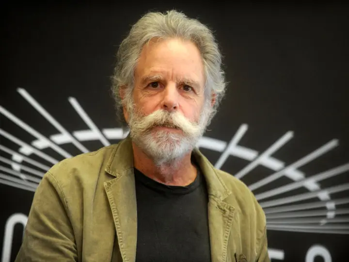 Умер Боб Вейр – легендарный гитарист и сооснователь группы Grateful Dead