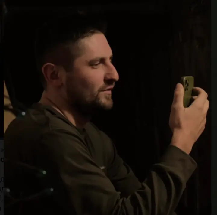 Взяв шлюб просто на позиції: боєць бригади "Хижак" одружився через "Дію"