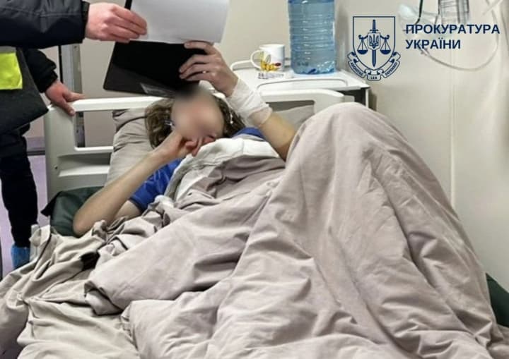9th-grader's knife attack at a Kyiv school: 14-year-old boy to be sent to pre-trial detention center after treatment
