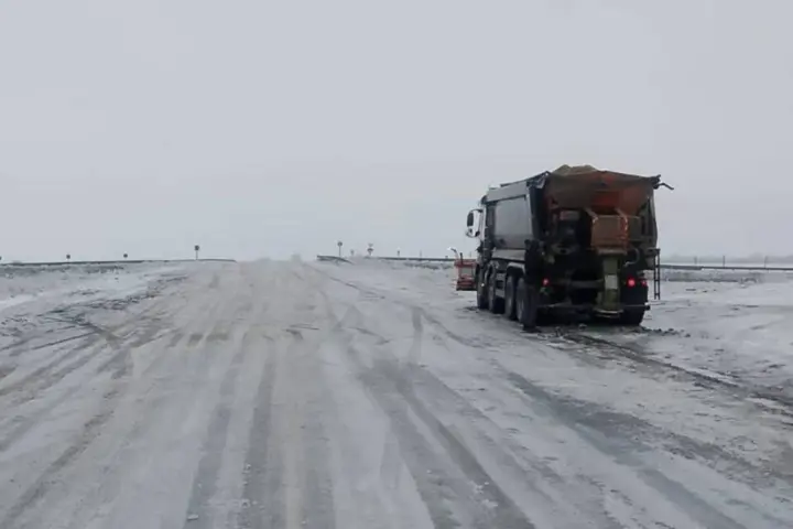 Temporary traffic restrictions lifted in Odesa region due to difficult weather conditions