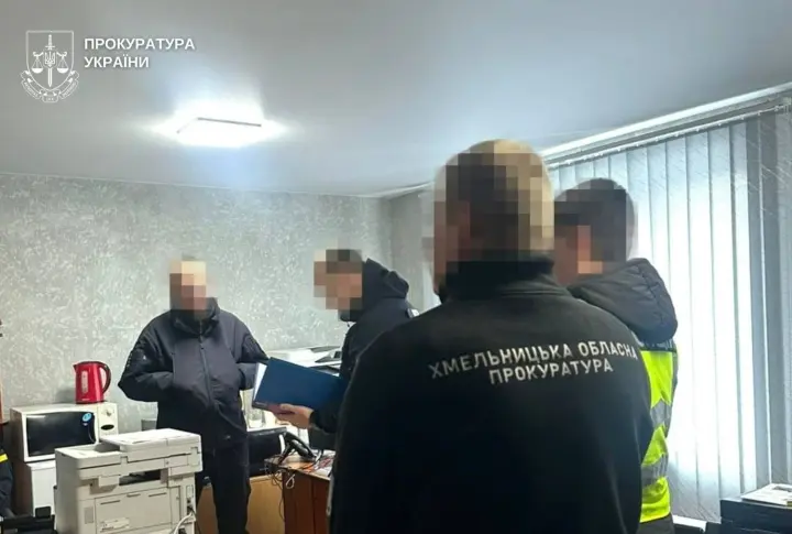 Leadership of the State Emergency Service unit received suspicions for unsuitable special suits for rescuers worth UAH 14 million