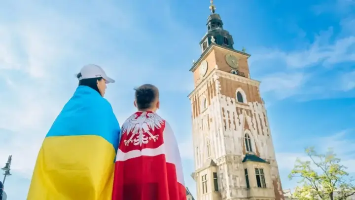 Poland cancels aid to Ukrainian refugees: law