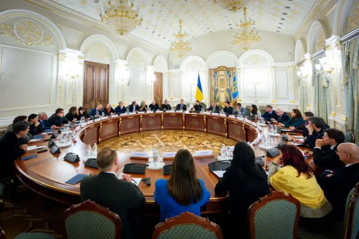 Зеленський обговорив з депутатами Європарламенту відновлення енергосистеми України та масштабування PURL