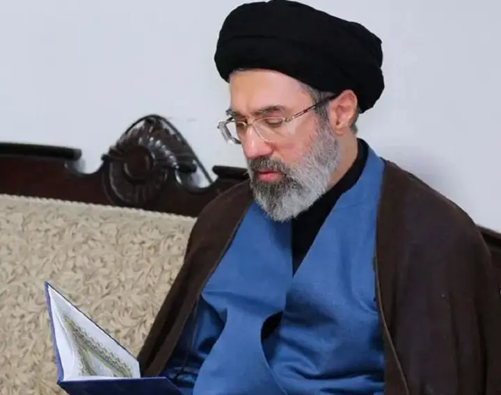 В Иране избрали нового Верховного лидера страны