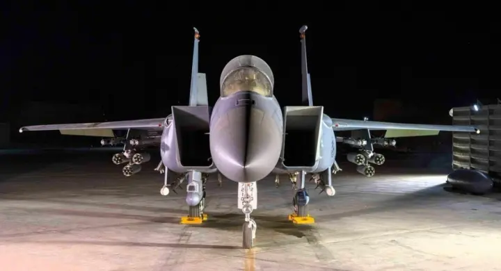 Missing American pilot rescued by commando special forces after F-15E shot down in Iran – Axios