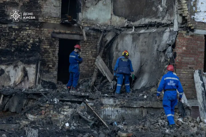 Число пострадавших в Киеве после массированной атаки РФ возросло до 87 человек