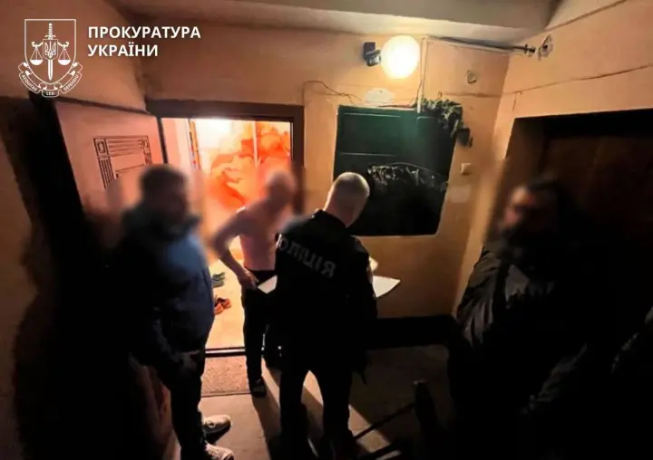 На Прикарпатті затримали чоловіка, якого підозрюють у сексуальному насильстві над дітьми
