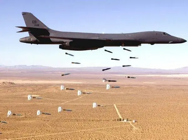 США розпочали нову хвилю бомбардування території Ірану