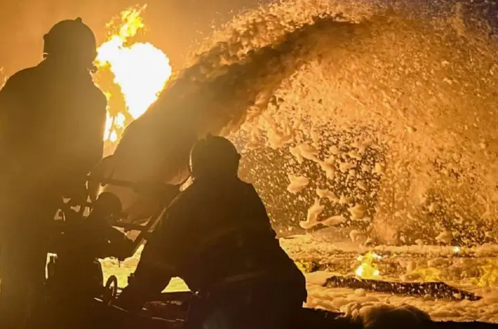 Over 2,000 sq. m in flames – liquidation of a large-scale fire continues in Kyiv region