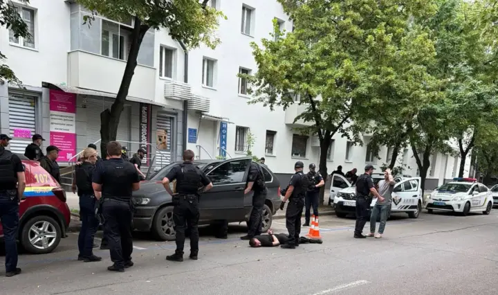 В центре Днепра произошла стрельба и массовая драка - полиция начала следствие